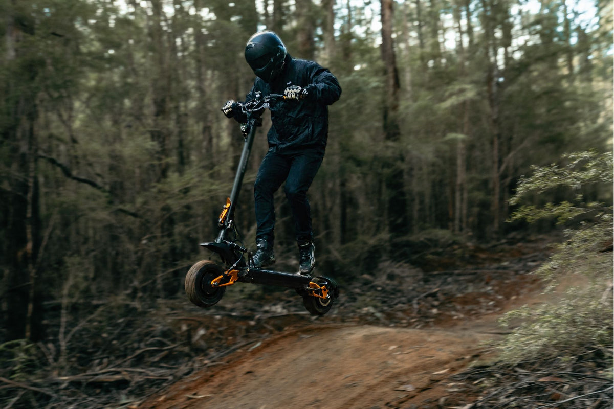 EDGERUNNER 2.0 Dual-Motor Rugged-Terrain Hyper Electric Scooter (60V SAMSUNG)