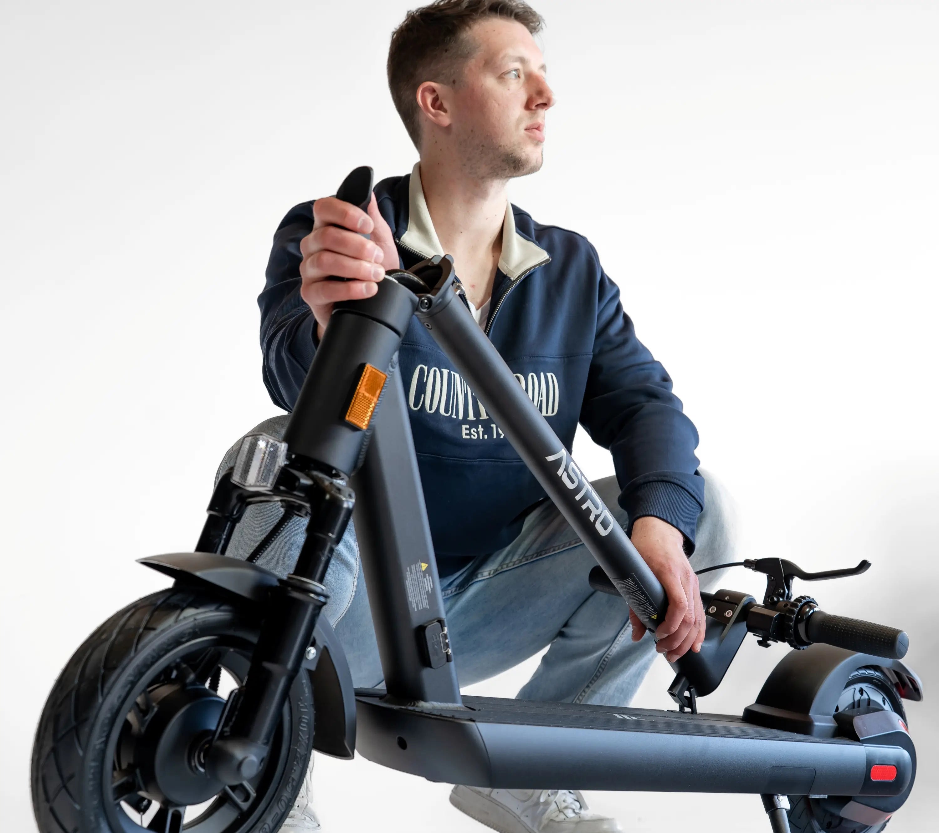 ASTRO Lightweight Commuter Electric Scooter (36V)